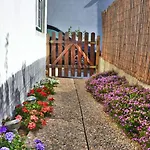 別荘 Village House
